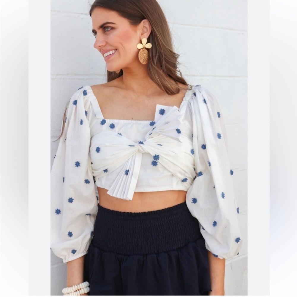 FARM RIO flower embroidered White Crop Top Small
